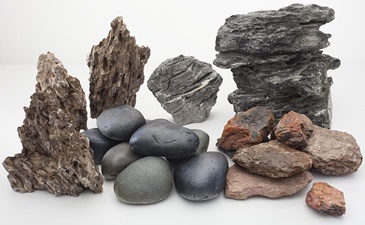 Kamen za akvarijum – prirodna dekoracija i funkcija